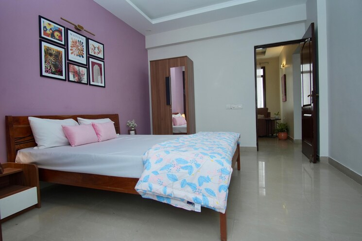 Bedroom, greater kailash ii 3 Bedroom 275 Sq.Yd. Apartment In Greater Kailash ii Delhi 8498065