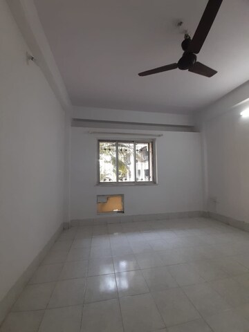 Room in 2 BHK Apartment at New Dindoshi Hill View, Goregaon East – for Rent