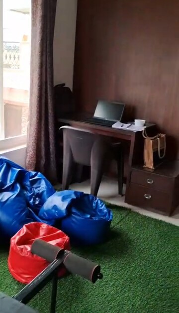Parking in 1 RK Apartment at Gunjur – for Rent