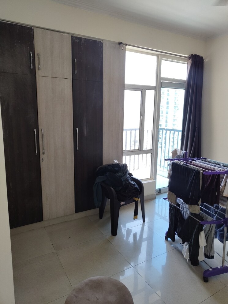 Master Bedroom, gaur-city-2-11th-avenue 4 Bedroom 1900 Sq.Ft. Apartment In Sector 16c Greater Noida Greater Noida 8497708