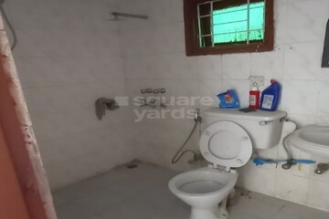 Bathroom in 2 BHK Apartment at Ansal Florence Residency, Sector 57 – for Sale