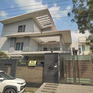  Plot – Exterior View View at Sector 10 - for Sale