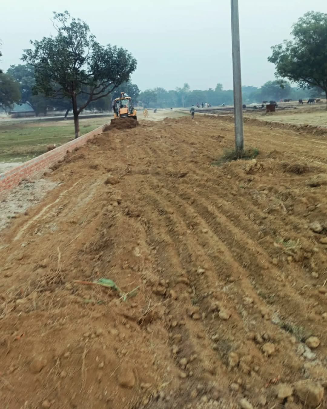 Plot For Sale in Wazirganj
