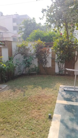  Plot – Garden View at Sai Kunj New Palam  vihar, New Palam Vihar Phase 3 - for Sale