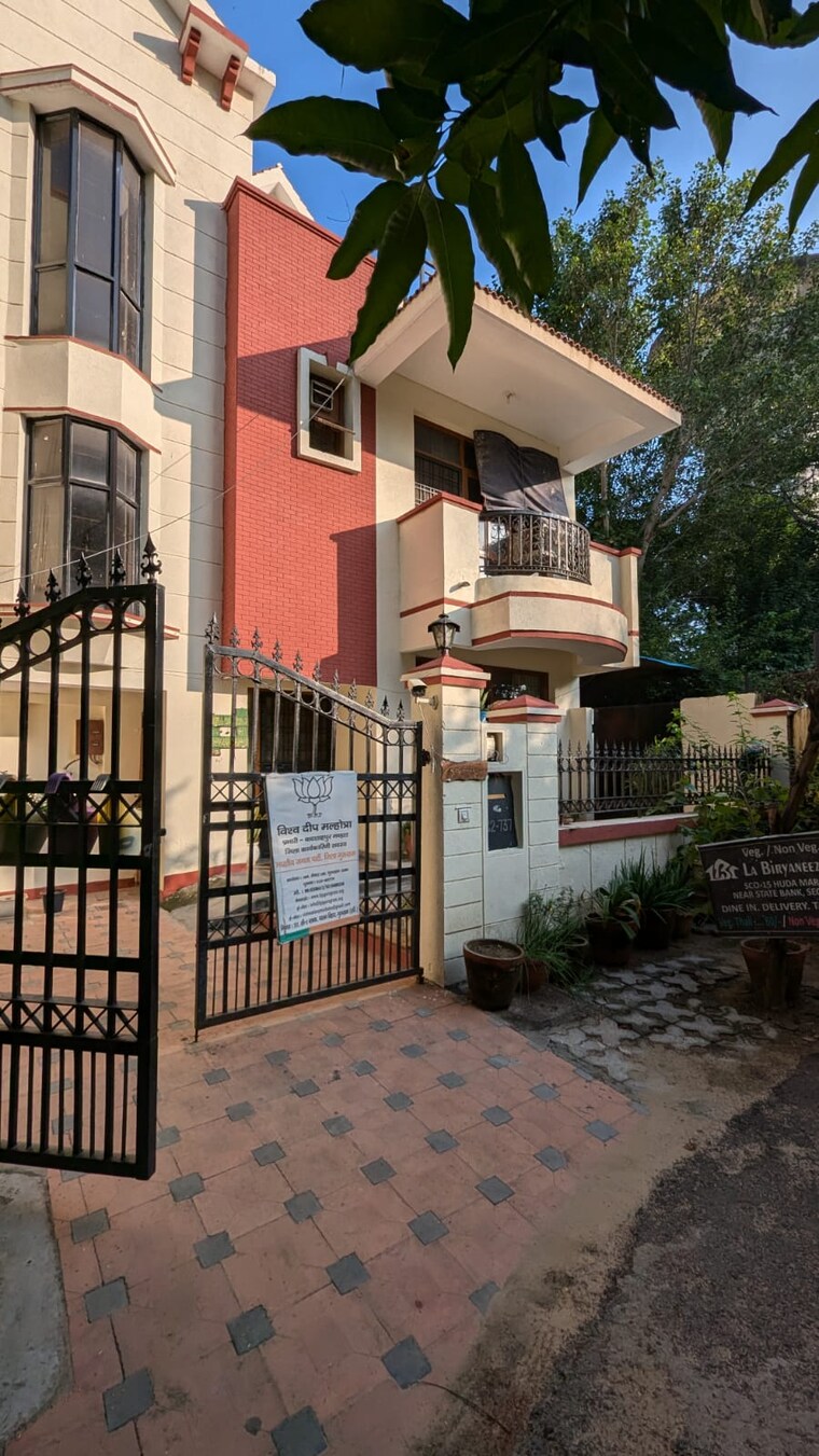 Exterior View, sai-kunj-new-palam-vihar  101 Sq.Yd. Plot In New Palam Vihar Phase 3 Gurgaon 8497789