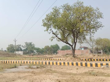  Plot – Exterior View View at Wazirganj - for Rent