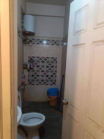 Bathroom in 3 BHK Apartment at Vishnu Vistara, Hi Tech City – for Rent