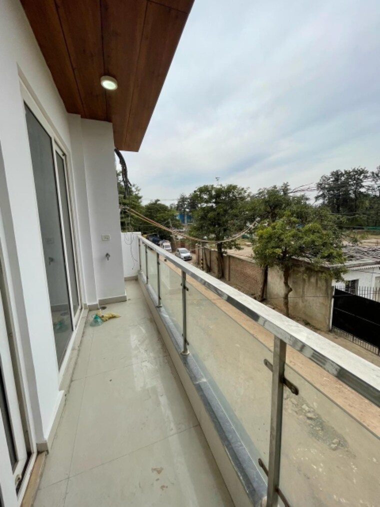 Balcony, chattarpur 3 Bedroom 1150 Sq.Ft. Builder Floor In Chattarpur Delhi 8497943