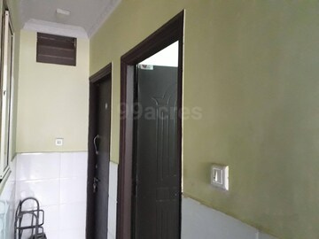 Building Lobby in 1 BHK Independent House at Rt Nagar – for Rent
