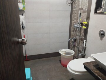 Attached Bathroom in 2 BHK Apartment at Sandhya Heritage, Chembur – for Rent