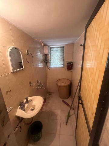 Bathroom in 1 BHK Builder Floor at Santacruz East – for Rent