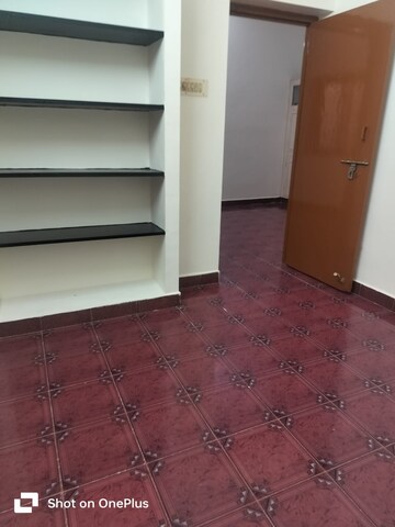 Room in 2 BHK Builder Floor at Urapakkam – for Sale
