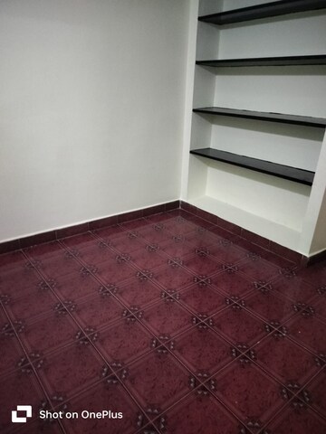 Room in 2 BHK Builder Floor at Urapakkam – for Sale