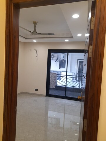 1.5 BHK Apartment For Rent in Bestech Park View Residency, Sector 3