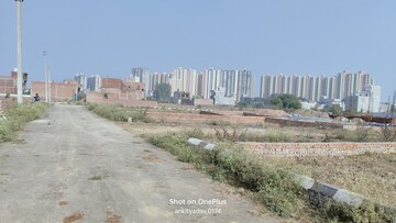 Plot Area in  Plot at Para – for Sale