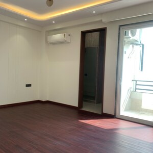 Room in 3.5 BHK Builder Floor at Ansal API Esencia, Sector 67 – for Sale