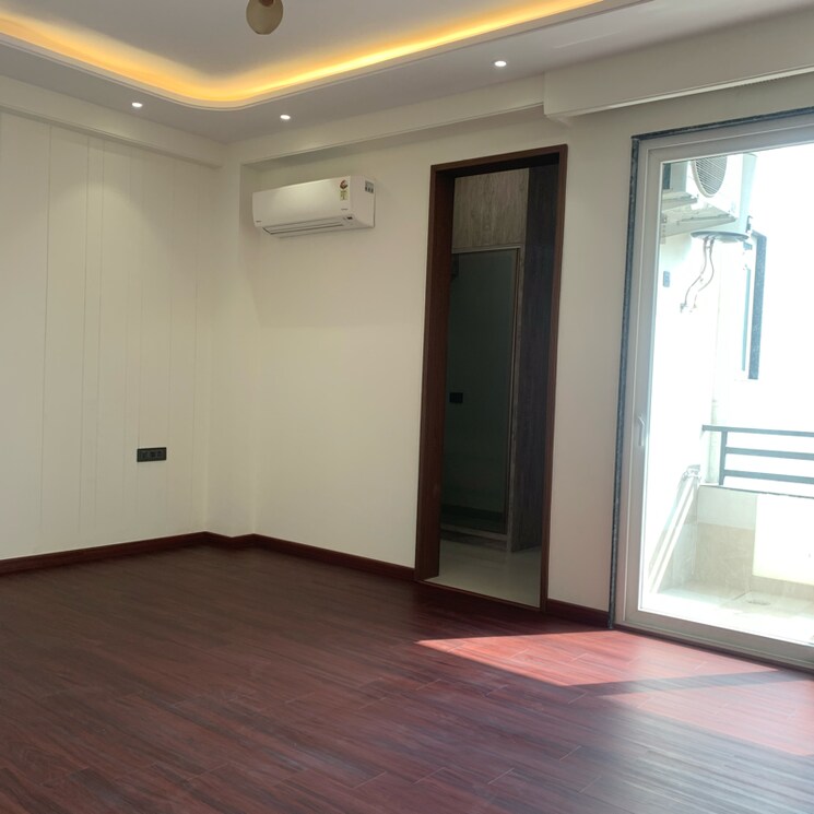 Room, ansal-api-esencia 3.5 Bedroom 2430 Sq.Ft. Builder Floor In Sector 67 Gurgaon 8498105