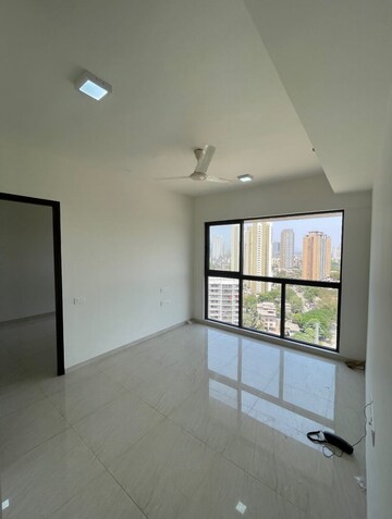 Room in 2 BHK Apartment at Lodha Crown Quality Homes, Majiwada – for Rent