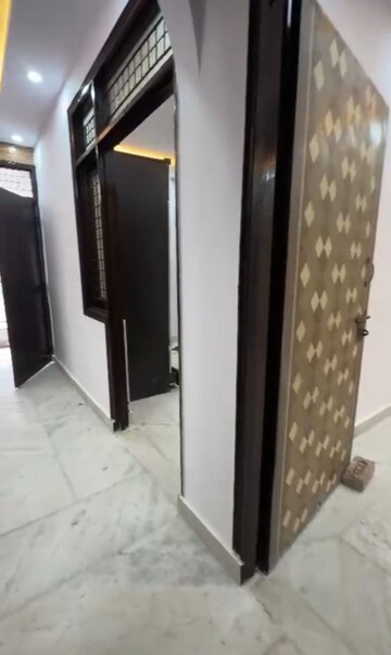 Building Lobby in 3 BHK Apartment at Kothrud – for Rent