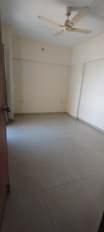1 BHK Apartment For Rent in Raunak Heights, Ghodbunder Road