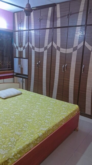Bedroom in 2 BHK Apartment at Sai Aasha Daya CHS Ltd., Mulund East – for Rent