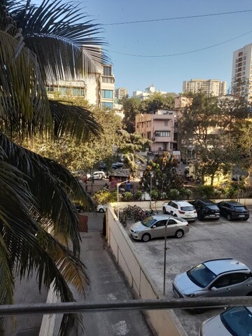 Balcony in 2 BHK Apartment at Brij Kutir, Malabar Hill – for Rent