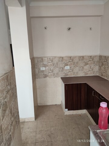 Kitchen in 3 BHK Apartment at Amrapali Golf Homes, Sector 4, Greater Noida – for Sale