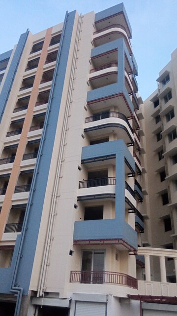 3 BHK Apartment – Exterior View View at Ratan Galaxy, Vrindavan Yojna - for Sale