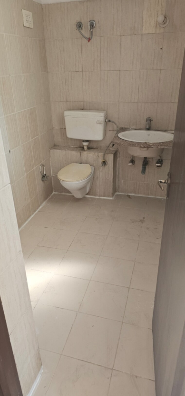 Bathroom, kdp-grand-savanna 2 Bedroom 980 Sq.Ft. Apartment In Raj Nagar Extension Ghaziabad 8498531