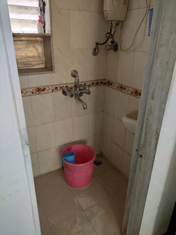 Bathroom in 1.5 BHK Apartment at Shiv CHS Borivalli, Borivali West – for Rent