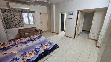 Bedroom in 3 BHK Apartment at Bodakdev – for Rent