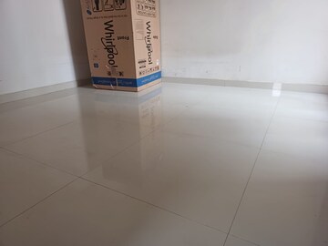 Room in 1 BHK Apartment at Raunak Heights, Ghodbunder Road – for Rent