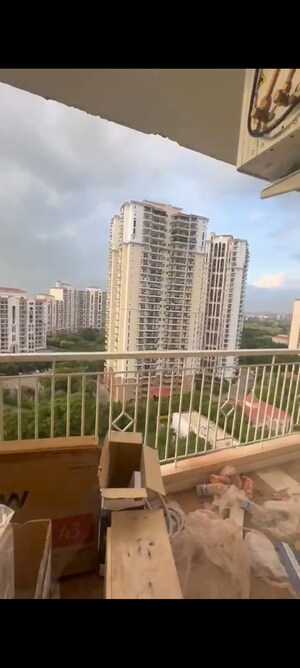 2 BHK Apartment For Sale in Shree Vardhman Green Court, Sector 90