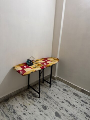 2 BHK Builder Floor For Rent in Nirman Vihar
