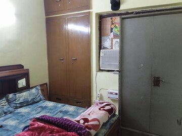 Bedroom in 1 BHK Apartment at Sector 46 – for Rent