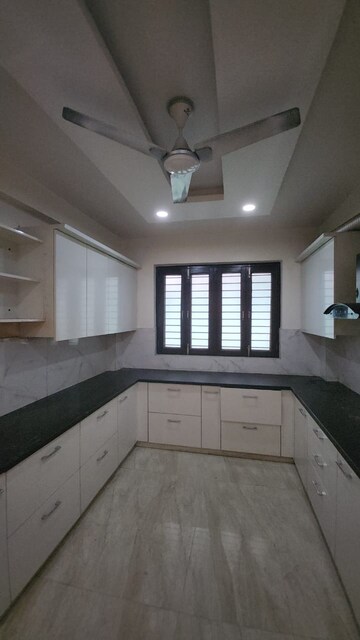 Kitchen in 3 BHK Builder Floor at Sector 49 – for Sale