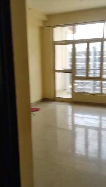 Room in 2 BHK Apartment at Kingswood Court, Sain Vihar – for Rent