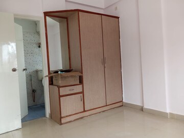 Room in 3 BHK Apartment at New Town – for Rent