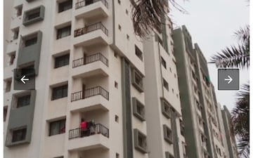 3 BHK Apartment For Sale in Sadhu Vasvani Road