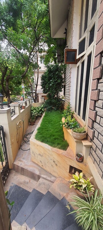 Balcony in 6 BHK Independent House at Vijayanagar – for Sale