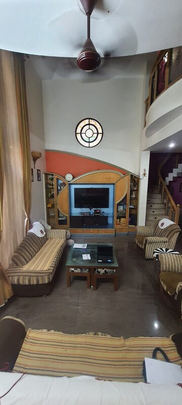 Living Room in 5 BHK Villa at Vijayanagar – for Sale