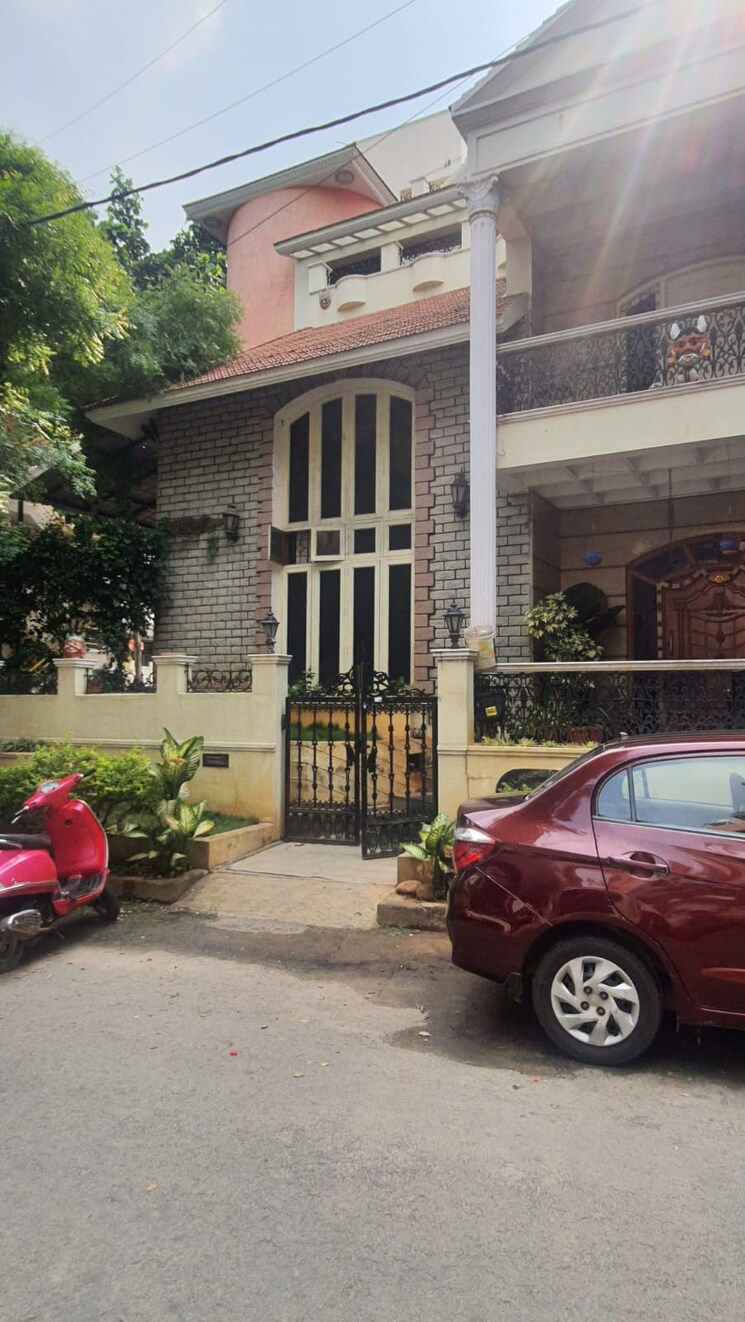 Exterior View, vijayanagar 5 Bedroom 6500 Sq.Ft. Villa In Vijayanagar Bangalore 8499396