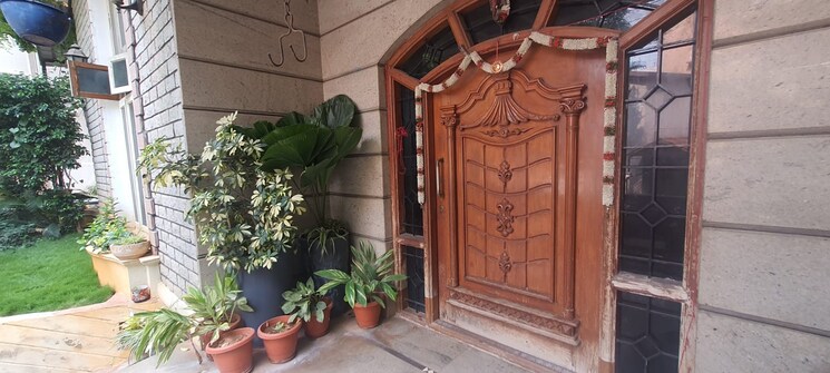 Exterior View, vijayanagar 5 Bedroom 6500 Sq.Ft. Villa In Vijayanagar Bangalore 8499396