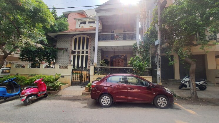 Exterior View, vijayanagar 5 Bedroom 6500 Sq.Ft. Villa In Vijayanagar Bangalore 8499396