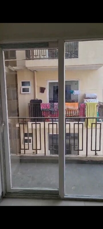 2 BHK Apartment For Rent in Signature Global Orchard Avenue, Sector 93