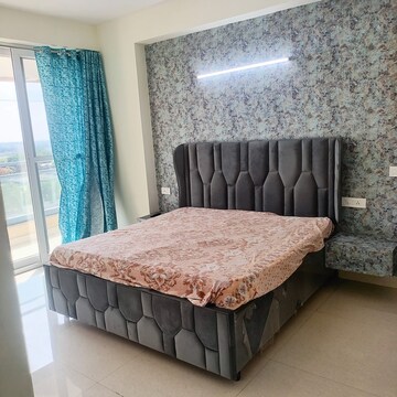 3.5 BHK Apartment For Rent in Maya Green Lotus Saksham, International Airport Road