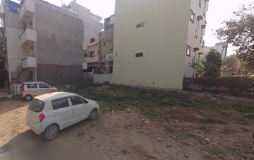  Plot For Sale in South City 2