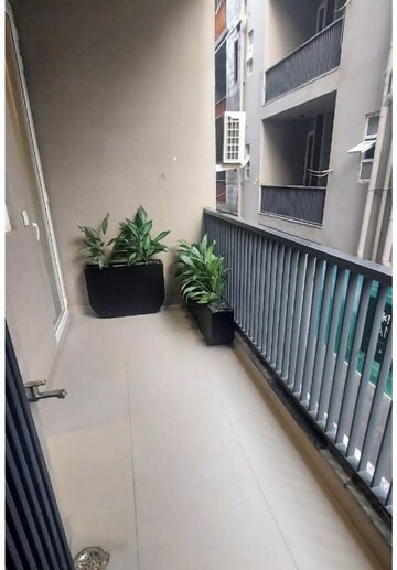 Balcony in 3.5 BHK Builder Floor at Smart World Gems, Sector 89 – for Sale