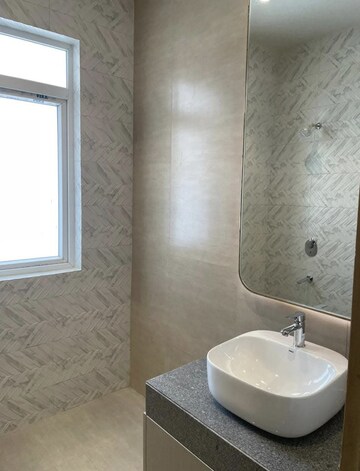 Bathroom in 3.5 BHK Builder Floor at Smart World Gems, Sector 89 – for Sale