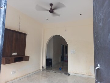 Building Lobby in 5 BHK Independent House at Prateek Residency, Sector 22 Yamuna Expressway – for Rent